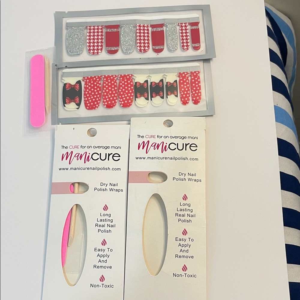 2 Nail Polish Wraps - Red and Silver